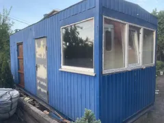 блок-модулі, блок-контейнери — Багатофункціональна будка на базі контейнера з оздобленням